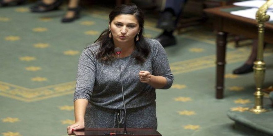 Bunlar sadece Suriyelilere değil, Türkiyelilere vatandaşlık verilmesine de karşılar!