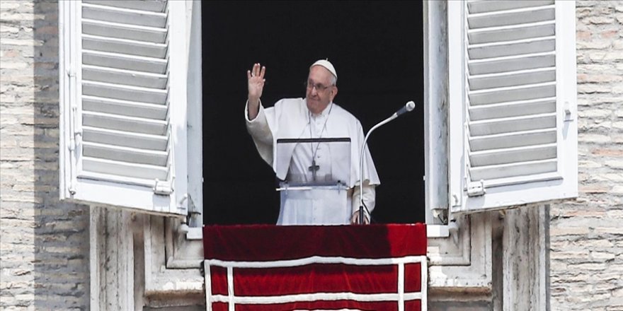 Papalığın İslam karşıtlığına sessiz kalması "örtülü teşvik" niteliği taşıyor