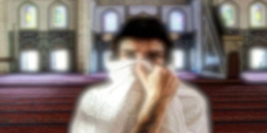 Camide müstehcen çekim yapan 2 kişi gözaltına alındı