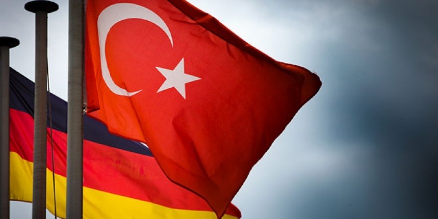 Türkiye’den Almanya’ya iltica başvuruları artarken, kabul oranı düşüyor