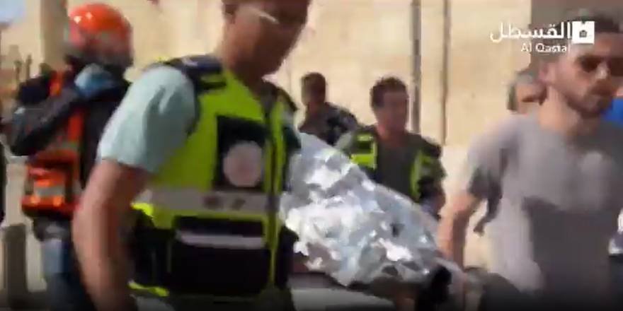 Kudüs’te Siyonistlere taarruz: 3 yaralı