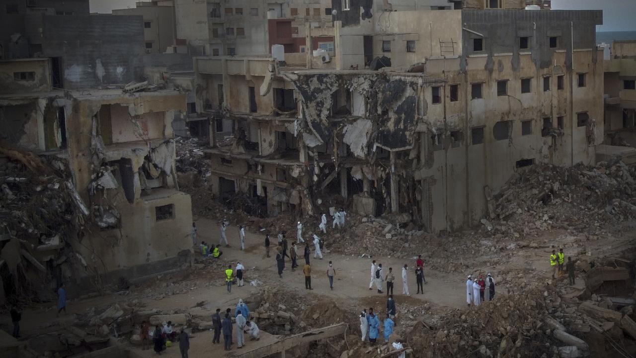 Libya'nın Derne kentinde bir günde 245 cesede ulaşıldı
