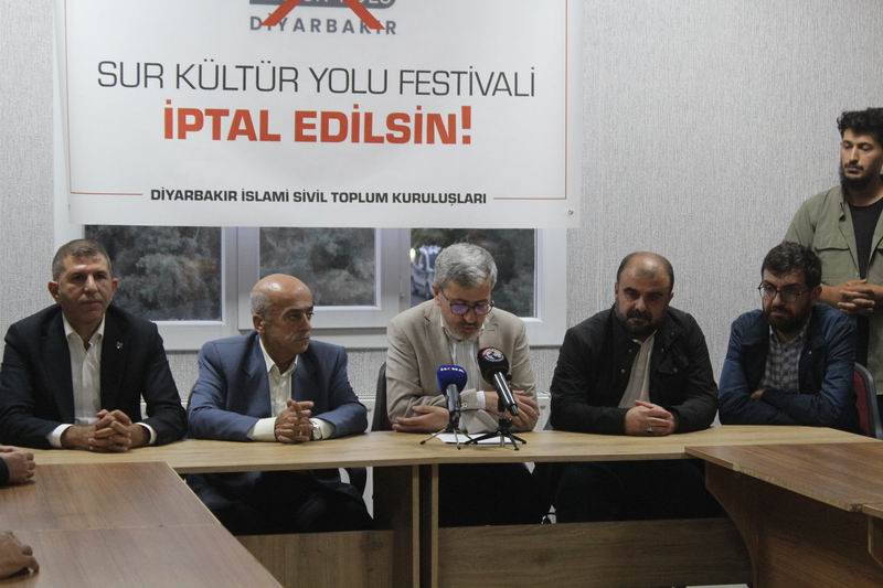 Diyarbakır İslami STK’lar Platformu: Sur Festivali İptal Edilsin!