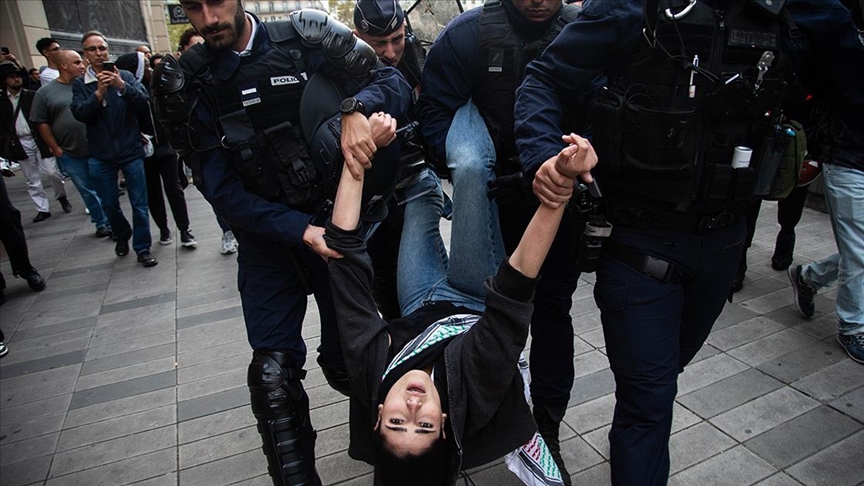Avrupa'da Filistin'e destek gösterileri baskılarla geçti