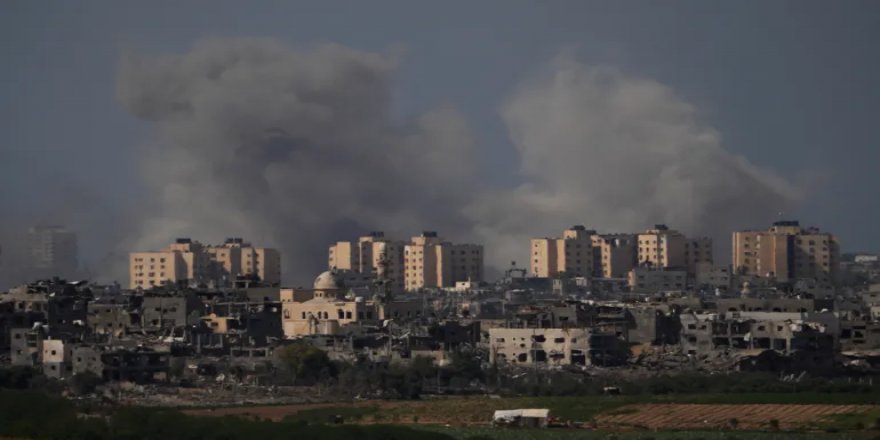 Biden'ın ziyareti esnasında Siyonistler Gazze'yi bombalamaya devam ediyor