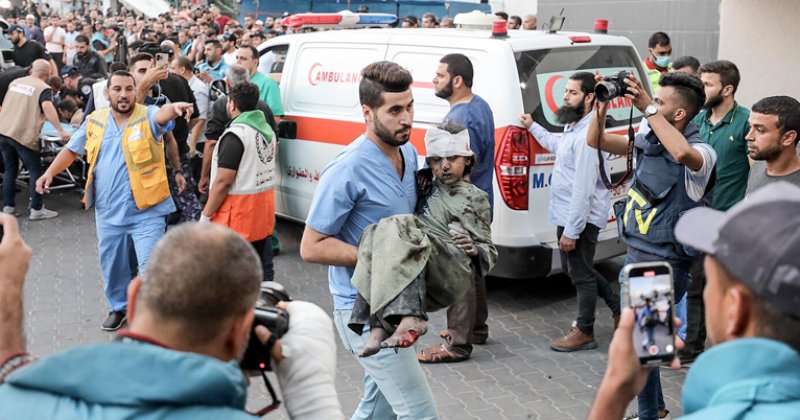 İsrail Gazze'yi hastahaneleri bombalamakla tehdit ediyor