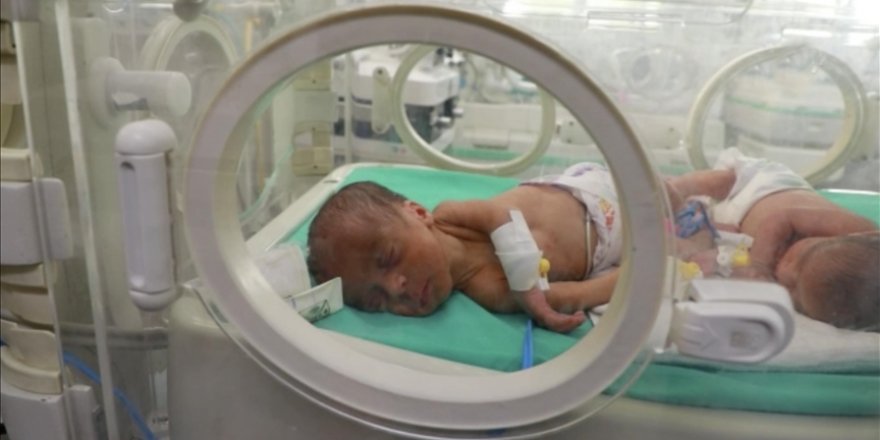 Gazze Şifa Hastanesi Kadın Doğum Uzmanı Malhis: Ne temiz su var ne ısınma var ne mama var