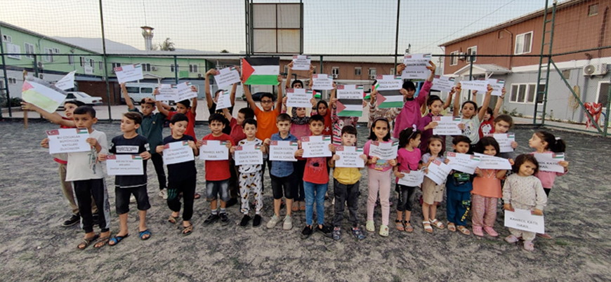 Suriyeli yetimlerden Gazze halkına destek