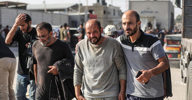 Sınır dışı edilen binlerce Filistinli işçi Gazze'ye ulaştı