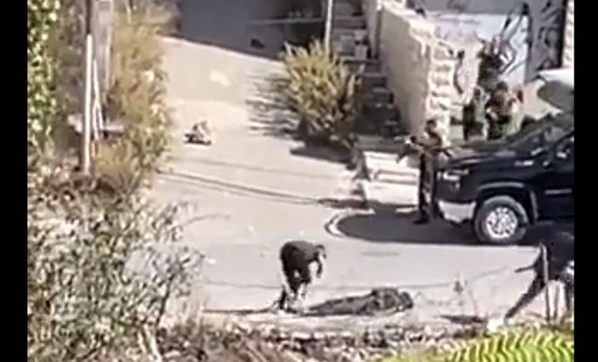 Filistin'de Mahmut Abbas'ın konvoyuna ateş açıldı