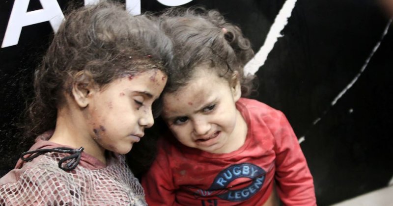 Siyonistler Gazze’de her 10 dakikada bir çocuk öldürüyor