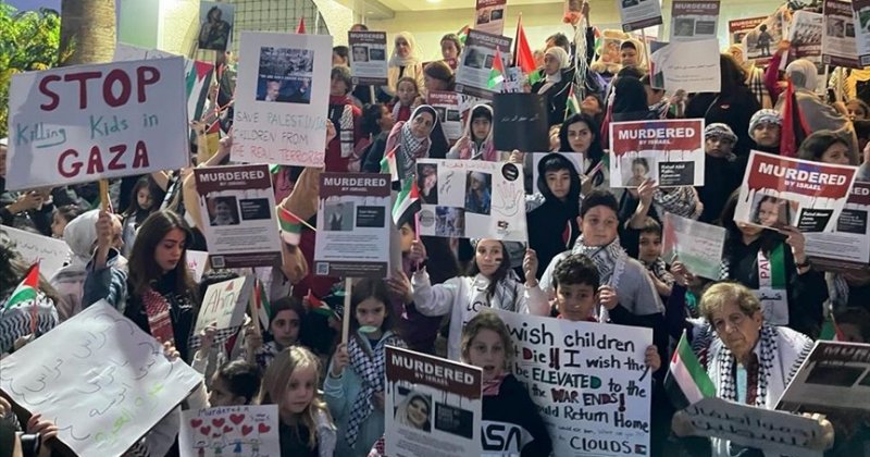 Ürdünlü çocuklardan siyonistlerin bombaladığı Gazze'deki çocuklara destek