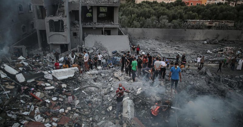 Katil İsrail Nuseyrat Kampında çocukları hedef aldı