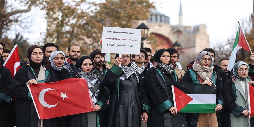 Hukukçular Gazze'de yaşanan katliama dikkat çekti