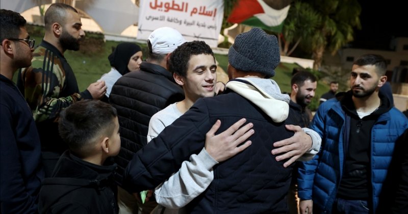 Siyonist askeri uzmana göre, Hamas tüm esirlerin serbest bırakılmasını hedefliyor