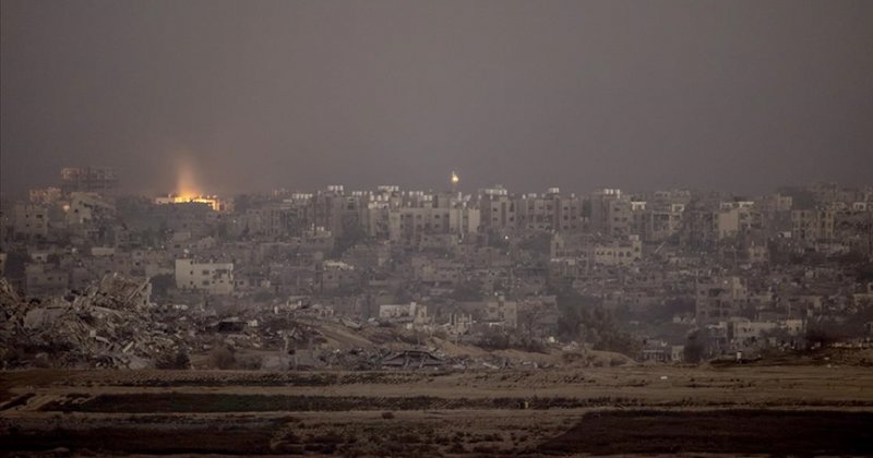 İşgal ordusu, gece boyunca Gazze'de 200 yeri vurdu