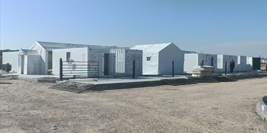 Katar, Gazze'nin güneyindeki Refah kentinde 50 yataklı sahra hastanesi kuruyor