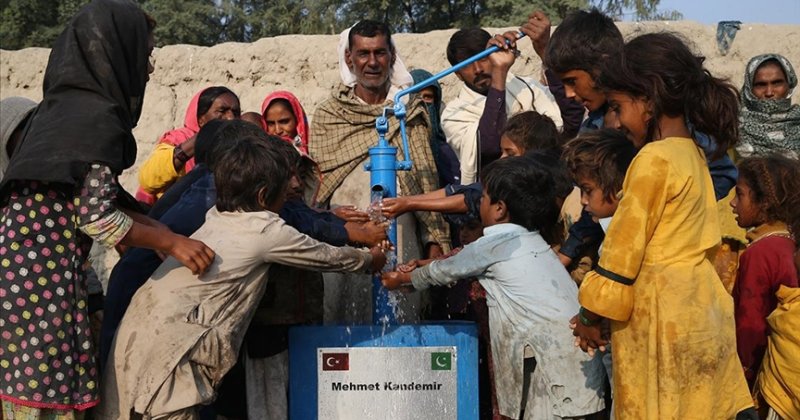 PAMDER: Pakistan'da binlerce su kuyusu açıldı