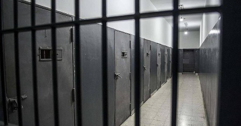 Gazeteci Muaz el-Amarne, işgal hapishanesinde işkence görüyor