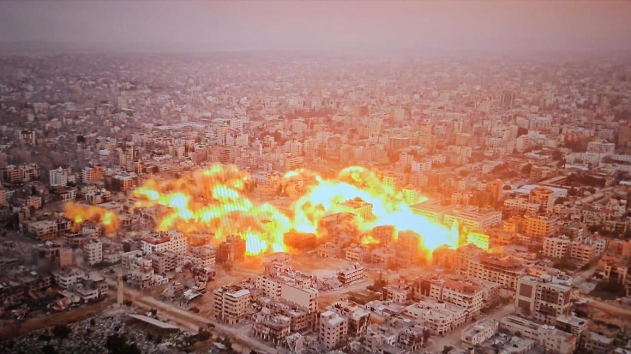 Gazze'de ambulansı hedef alan işgalciler 4 sağlık çalışanını katletti
