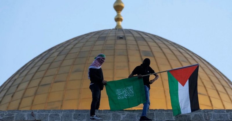 Hamas, Mescid-i Aksa girişine uygulanan saldırılara tepki gösterdi