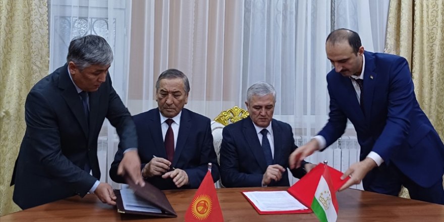 Kırgız-Tacik sınırının tartışmalı kısmının 11,88 kilometresi daha belirlendi