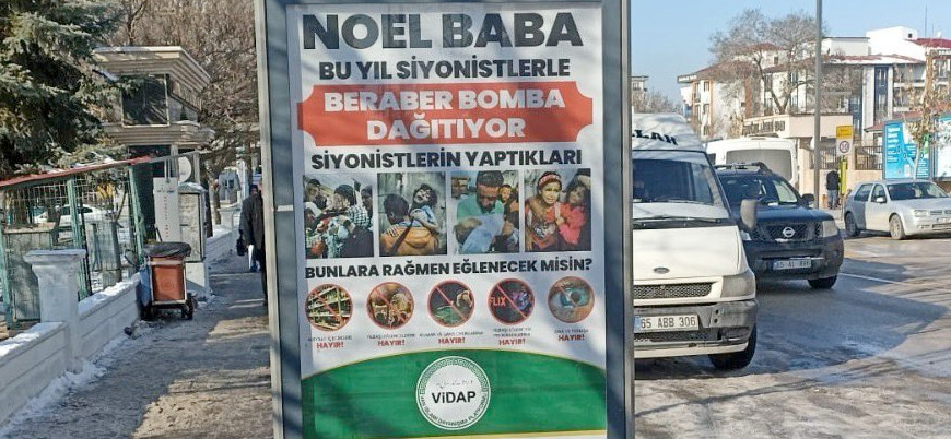 Van'da Gazze ve yılbaşı kutlamalarına dikkat çeken afişler Valilik tarafından toplatıldı