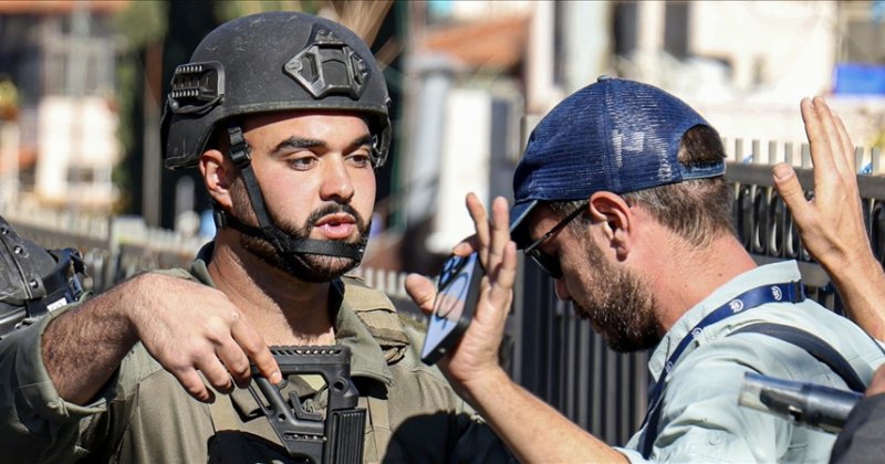 AA muhabirini darbeden İsrail polisleri soruşturma bitmeden görevlerine iade edildi