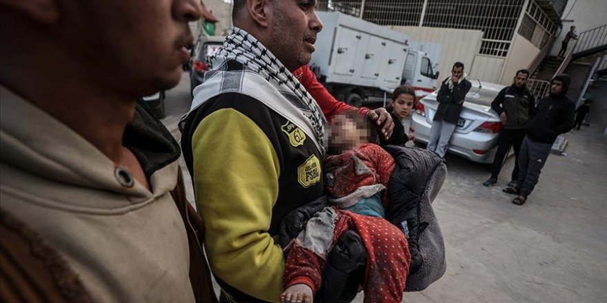 BM Filistin Raportörü: Srebrenitsa ve Ruanda gibi Gazze'deki soykırım da dünyanın izniyle yapılıyor