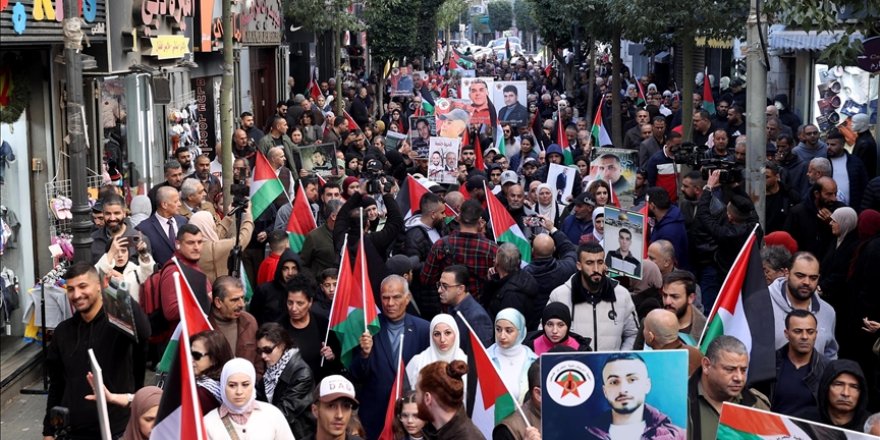 İşgal altındaki Batı Şeria'da İsrail'in Gazze Şeridi'ne yönelik saldırıları protesto edildi