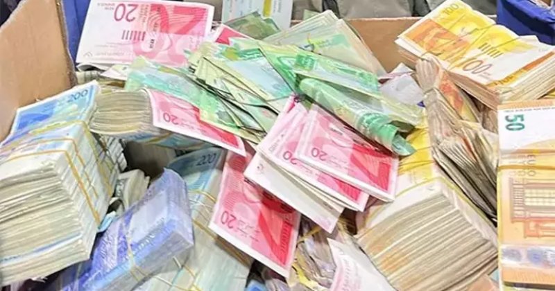 Siyonistler Batı Şeria'da döviz bürolarını soydu