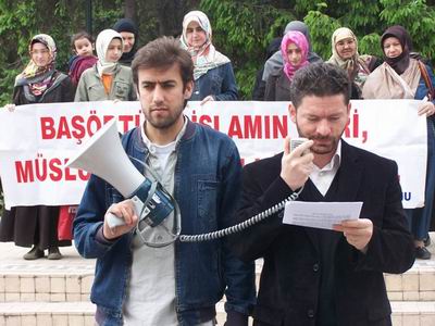 Sakarya'da 137.Başörtüsü Eylemi
