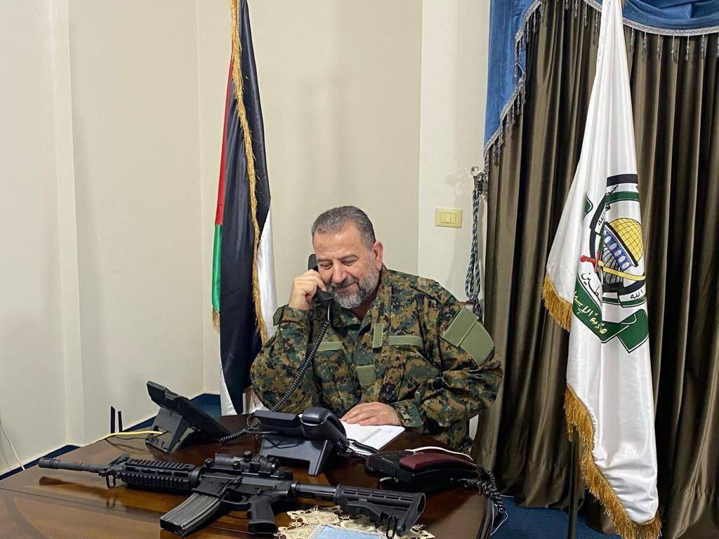 Katil İsrail'in Beyrut'taki saldırısında Hamas yöneticilerinden Salih el-Aruri şehit oldu