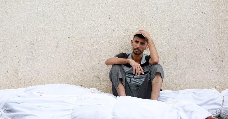katil İsrail Gazze'ye insani yardım girişine izin vermiyor