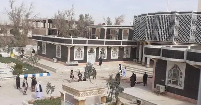 Afganistan'da Nimruz Valiliğinde intihar saldırısı düzenlendi