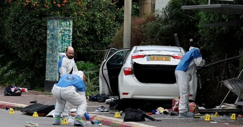 İsrail'de araç kalabalığın arasına daldı: 1 ölü, 17 yaralı
