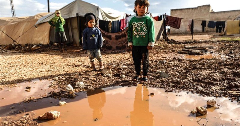 İdlib’de kış şartları kamplarda hayat koşullarını daha da zorlaştırdı