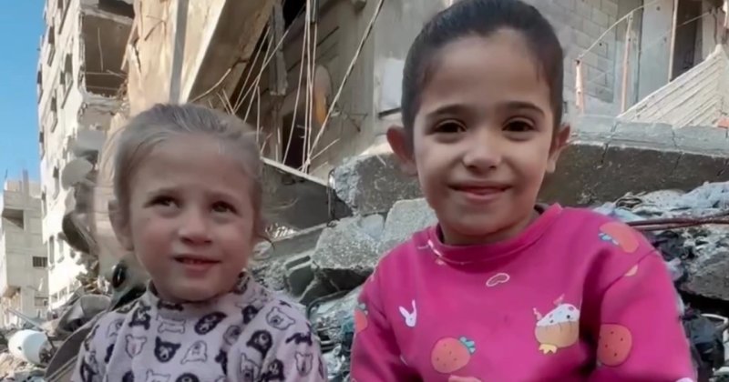 "Savaş da olsa oyuncaklarımızı istiyoruz"