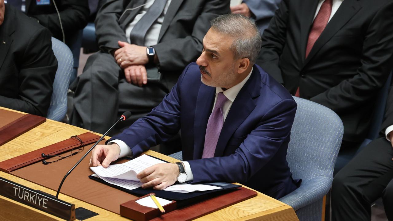 Fidan: "İsrail ciddi savaş suçları işlemektedir"