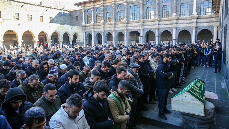 Diyarbakırlı Ramazan Hoca’nın cenazesi Diyarbakır'da defnedildi