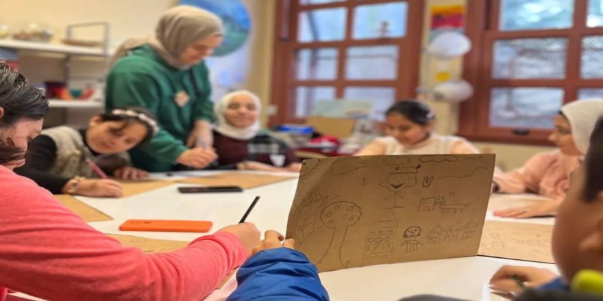 "Yetimlerin ayni ve nakdi ihtiyaçlarından ötesini de düşünmeliyiz..."