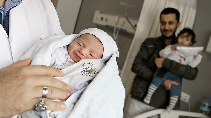 Irkçılıktan beyni bulanmış kitleden akıl yoksunu paylaşımlar…