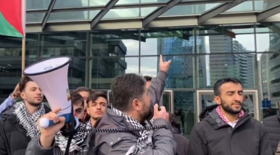 Muştu Gençlik’ten Zorlu Holding’e protesto