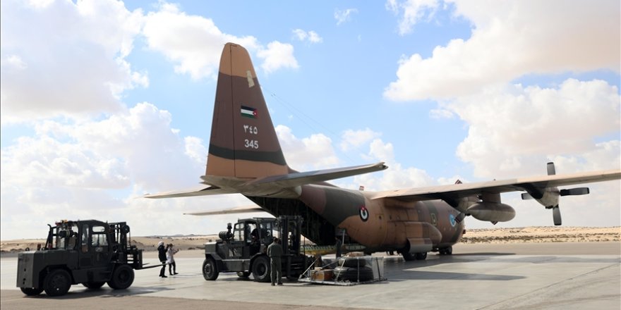 Ürdün, Gazze’deki kadınlara ulaştırılmak üzere Mısır'a 2 uçak hijyen malzemesi gönderdi