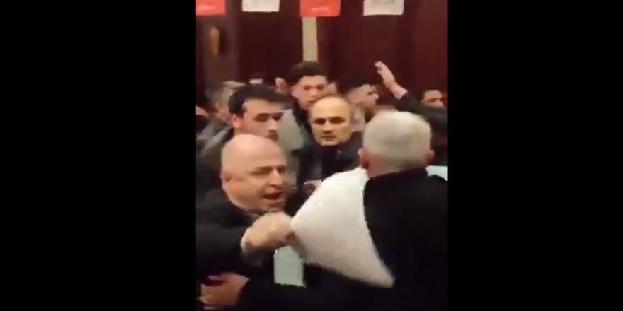 Irkçılar kavga etti, Özdağ suçu yine muhacirlerde buldu!
