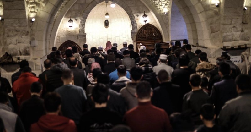 Suriye'de ramazanın ilk teravih namazı kılındı