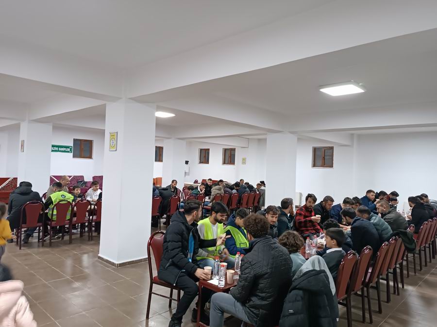 Özgür-Der Muş temsilciliği iftar programı