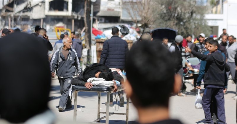Gazze'de yardım bekleyen Filistinlilere saldırılarda 19 kişi hayatını kaybetti