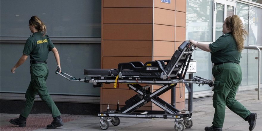 Galler'de pratisyen hekimler 4 günlük greve gitti