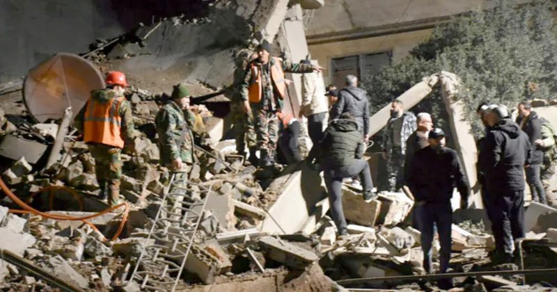 Katil İsrail Halep'te hava saldırısı düzenledi